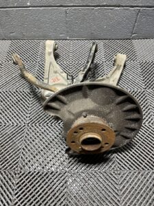 2012-2019 Mercedes GL450 W166 Rear Left Spindle Knuckle Hub Assembly OEM
