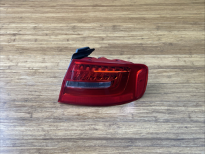 2013-2016 Audi A4 8K Rear Right Outer Side Tail Light Lamp Assembly OEM