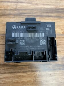 2013-2018 Audi A6 C7 C7 Front Right Door Window Control Module Unit OEM