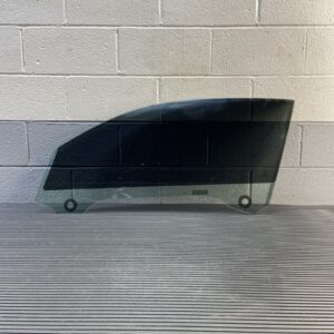2014-2020 BMW 440i F32 Front Left Door Window Glass 7268725 OEM *NOTE