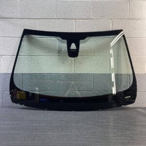 2014-2020 BMW M4 F83 Convertible Windshield Window Glass Panel Front W/ HUD OEM
