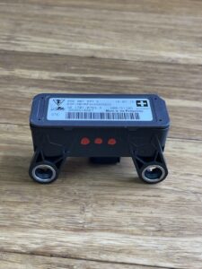 2015-2017 Porsche Macan 95B ABS Anti-Lock Brake Sensor Control Module OEM