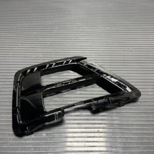 2015-2017 Volkswagen Golf R Front Lower Left Bumper Grill 5G0853665H OEM *NOTE*