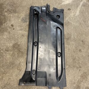 2015-2018 Audi A3 E-tron Left Under Body Splash Guard Shield 5Q0825201ACOEM