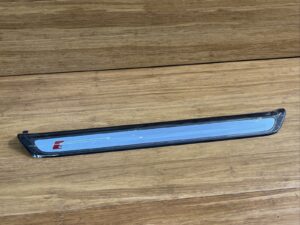 2015-2018 Audi Q3 8U S-Line Front Right RH Door Sill Scuff Plate Trim OEM