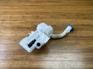 2015-2018 Audi Q3 8U Windshield Washer Reservoir Tank W/ Filler Neck  OEM