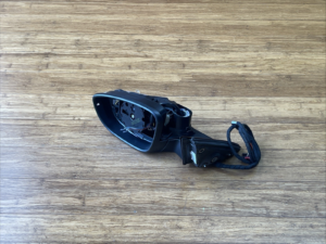 2016-2019 Volkswagen Passat B8 (3G) Door Rear View Mirror Base Front Left OEM