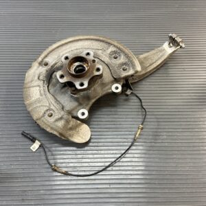 2016-2022 BMW 740Li G12 AWD Front Left Spindle Knuckle Hub OEM 6879171