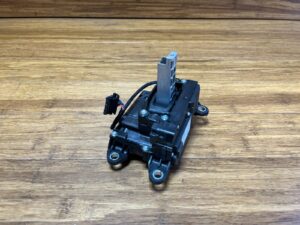 2016-2024 Audi R8 4S Automatic Transmission Gear Shifter Lever Selector OEM