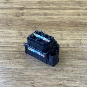2016-2025 Mercedes GLC63 C253 Air Ride Suspension Block Solenoid Valve OEM