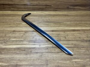 2017-2023 Rolls Royce Dawn RR6 Front A-Pillar Right Molding Cover OEM NOTE