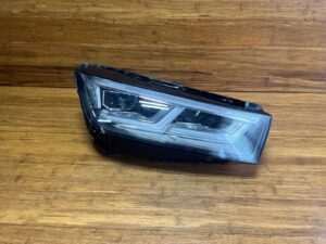 2018-2020 Audi Q5 SQ5 FY Headlight LED Lamp Front Right 80A941774J OEM