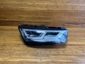 2018-2020 Audi Q5 SQ5 FY Headlight LED Lamp Front Right 80A941774J OEM *NOTE*