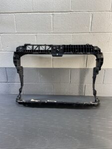 2018-2020 Volkswagen Atlas Front Radiator Support Frame 3CN805588A OEM *NOTE*