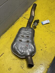 2018-2025 Audi Q5 FY 2.0l Engine Exhaust Center Resonator Pipe 80A253411L OEM