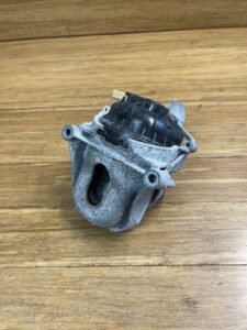 2018-2025 Audi RS5 F5 2.9L V6 Right Engine Motor Mount 9k Miles OEM *NOTE*