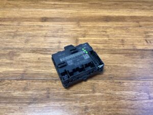 2018 Audi Q5 SQ5 Door Control Module Unit Front Right Side 4M1959792B OEM