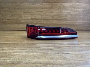 2020-2024 Audi SQ7 Q7 Rear Left Taillight Lamp OEM 4M0945307A *NOTE*