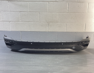 2022-2025 Volkswagen Taos CL1 S SE Bumper Cover Panel Rear Lower OEM *NOTE*