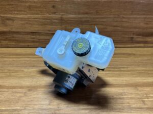 2022-2026 BMW M3 G80 3.0L ABS Anti-Lock Brake Pump Assembly 1K Miles OEM