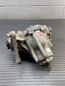 2023-2025 BMW X1 U11 Transfer Case Gearbox PTO AWD 6k Miles OEM Assembly