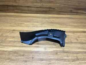 2023-2026 BMW X1 U11 Hood Bonnet Right Side Weatherstrip Seal Cover 9883432 OEM