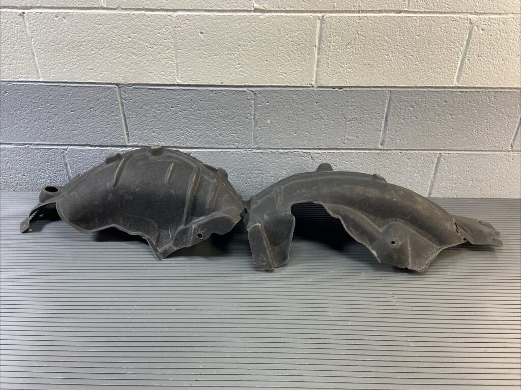2023-2026 BMW X1 U11 Rear Right Fender Liner Wheel Housing Shield OEM *NOTE*