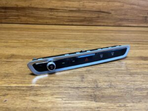 2023-2026 BMW X7 G07 A/C Temp Climate Control Switch Panel Front Center Side OEM