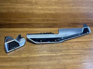 2024-2026 BMW X7 G07 Dashboard Console Molding Front Right & Left Center OEM