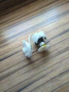 2002-2006 Audi A4 L4 1.8L Fuel Pump Module Assembly 8E0906087P OEM