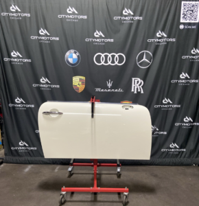 2007-2015 Mini Clubman R55 Front Right Door Shell Panel White 850 OEM *NOTE*