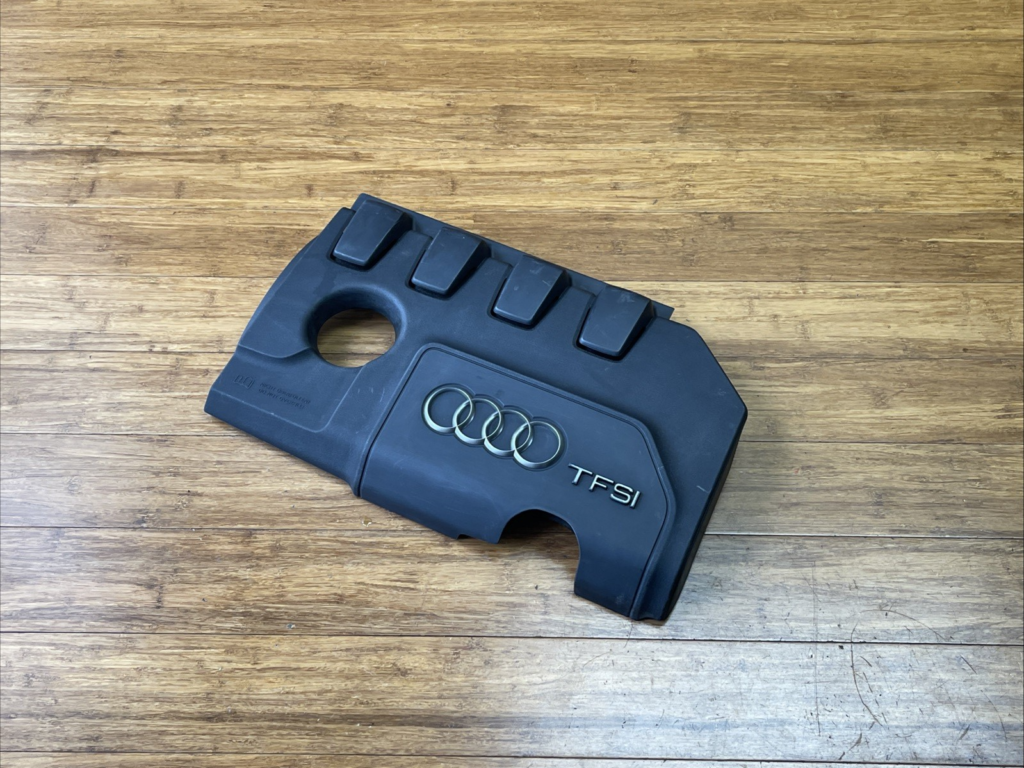 2009-2018 Audi Q3 8U 2.0L TFSI Engine Top Appearance Cover Panel Black OEM