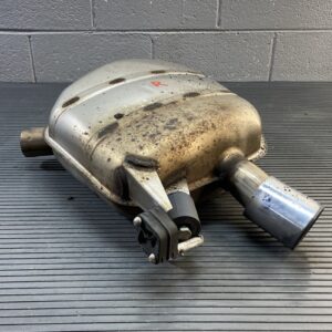 2011-2016 BMW 535xi F10 Exhaust Muffler Silencer Rear Right Side 206K Miles OEM