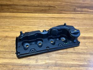 2012-2014 Volkswagen Passat B7 (3C) 2.0L TDI Diesel Engine Valve Cover OEM