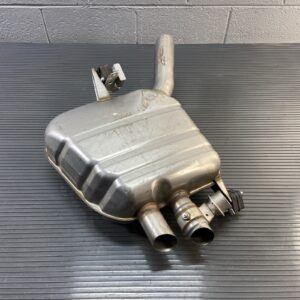 2012-2015 BMW 750 F01 F02 4.4L Rear Right Exhaust Muffler Pipe Cut OEM
