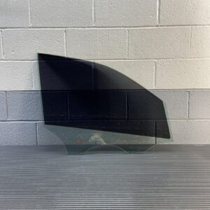 2012-2015 Mercedes ML350 W166 Front Right Door Window Glass Tinted OEM *NOTE*