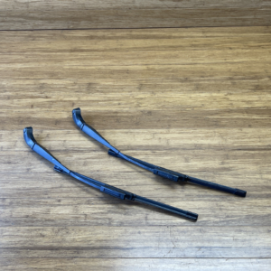 2012–2015 Mini Cooper Clubman R55 Front Left & Right Windshield Wiper Arm OEM