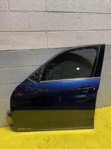 2013-2015 BMW X1 E84 Front Left Driver Side Complete Door Assembly OEM *NOTE*