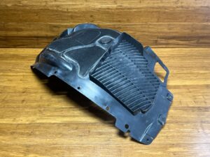 2014-2018 BMW X5 F15 Fender Liner Front Right Frontward Wheel Housing OEM *NOTE*
