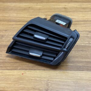2014-2019 BMW X5 X6 F15 F16 F85 F86 Right Fresh Air Grille Vent Duct OEM