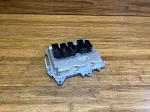 2014-2021 BMW X5 F15 4.4L Engine ECU Control Module Unit Front Side OEM