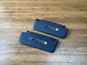 2015-2016 Audi S3 8V Sun Visor Clip Black w/ Mirror Front Left & Right Side OEM