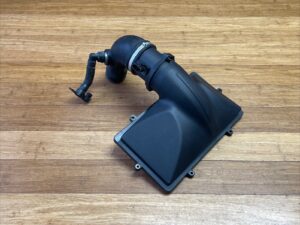 2015-2018 Ferrari California T Front Right Filter Cover Assembly OEM Genuine