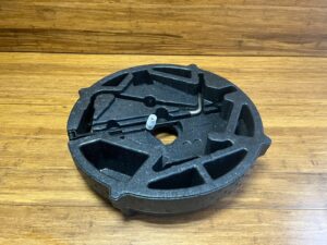 2015-2019 BMW X6M F86 Spare Tire Carrier Jack Housing Rear Side 71106786508 OEM