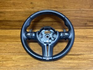 2015-2021 BMW M4 F83 Steering Wheel Black Leather W/ Shifters OEM *NOTE*