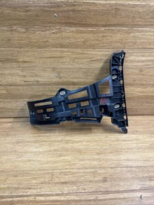 2015-2021 Mercedes S550 C217 Rear Right Bumper Guide Mount Bracket Support OEM
