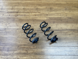 2016-2022 Mini Cooper S F55 2.0L Suspension Coil Spring Rear Set Of 2 OEM