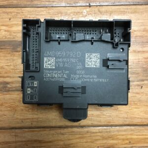 2017-2018 Fits Audi A4 B9 Q5 4M Right Front Door Control Module Unit OEM