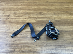 2017-2018 Mercedes C300 C205 Front Right Seatbelt Seat Belt Black Unit OEM