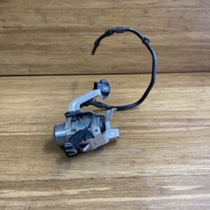 2017-2023 Audi R8 4S Brake Booster Vacuum Pump w/ Line Pipe Hose 18k Mile OEM